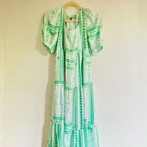Chic Green Patterned Maxi Dress